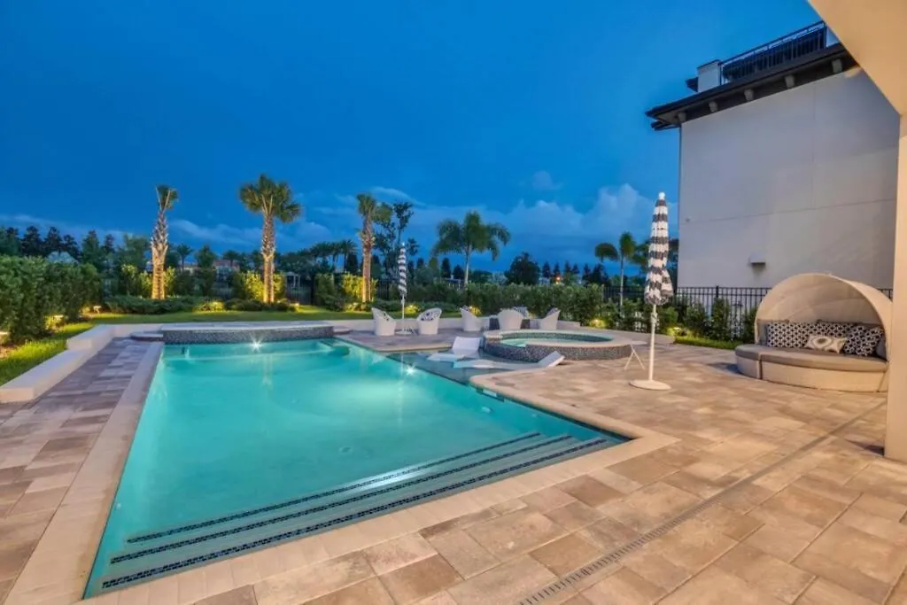 Luxurious 465 M² Near - Bear's Den, Reunion Villa *