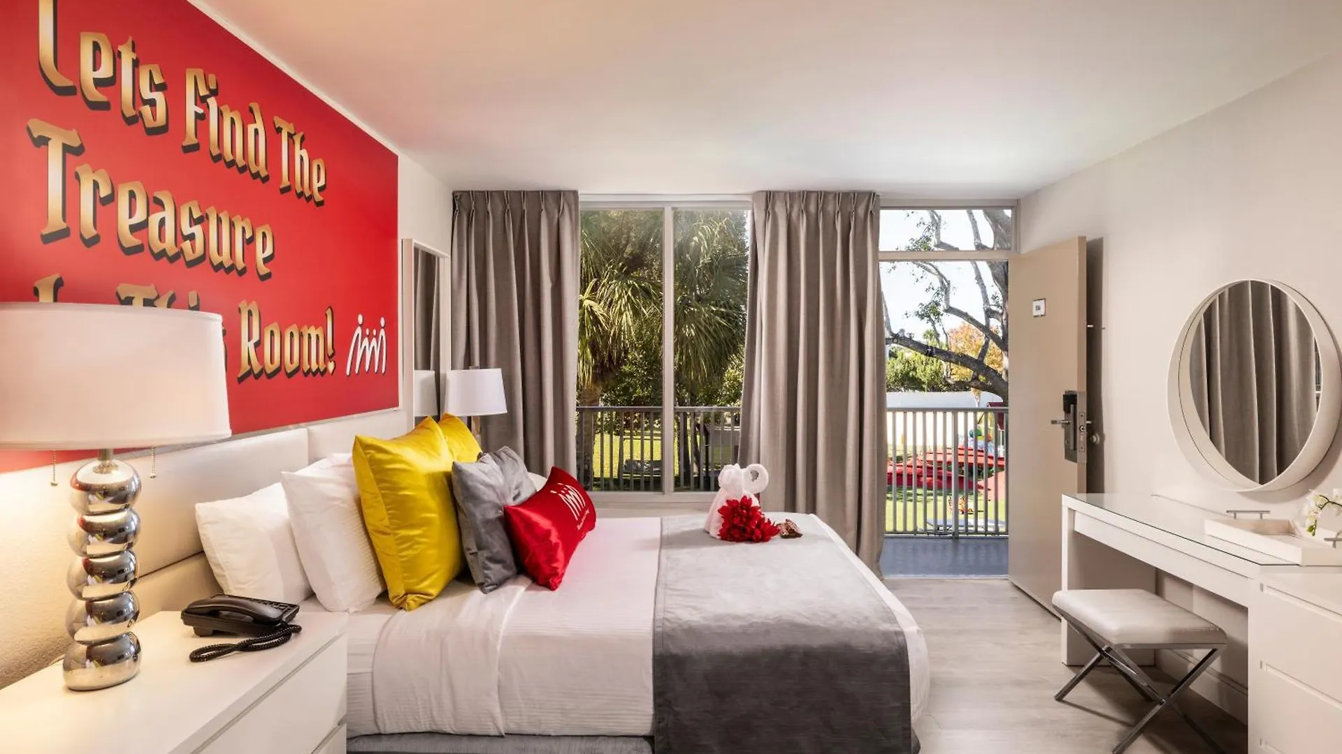 Magic Moment And Kids Club Hotel