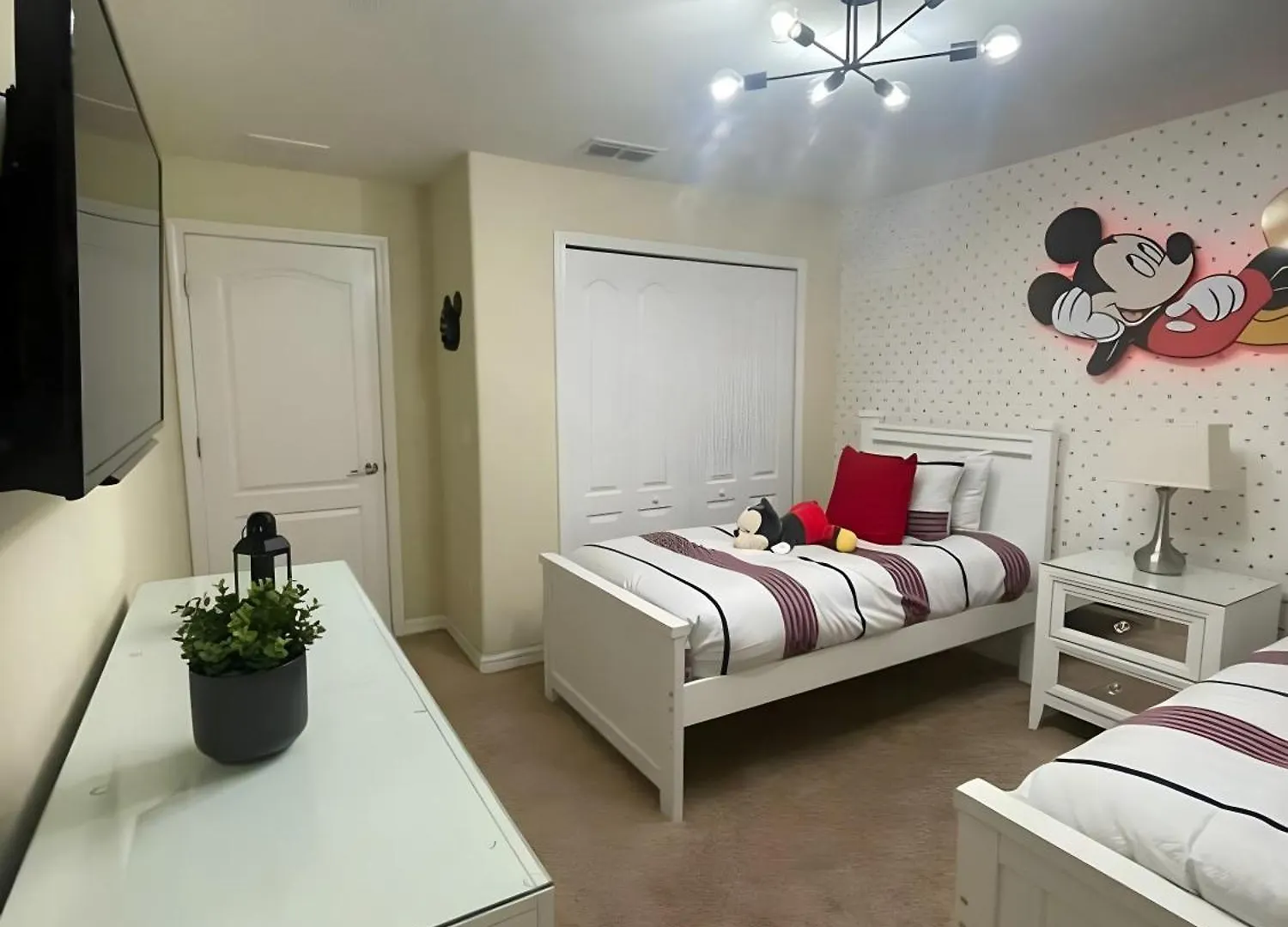 Amazing 4 Bedroom 3 Bath At Paradise Palm Feriehus Four Corners