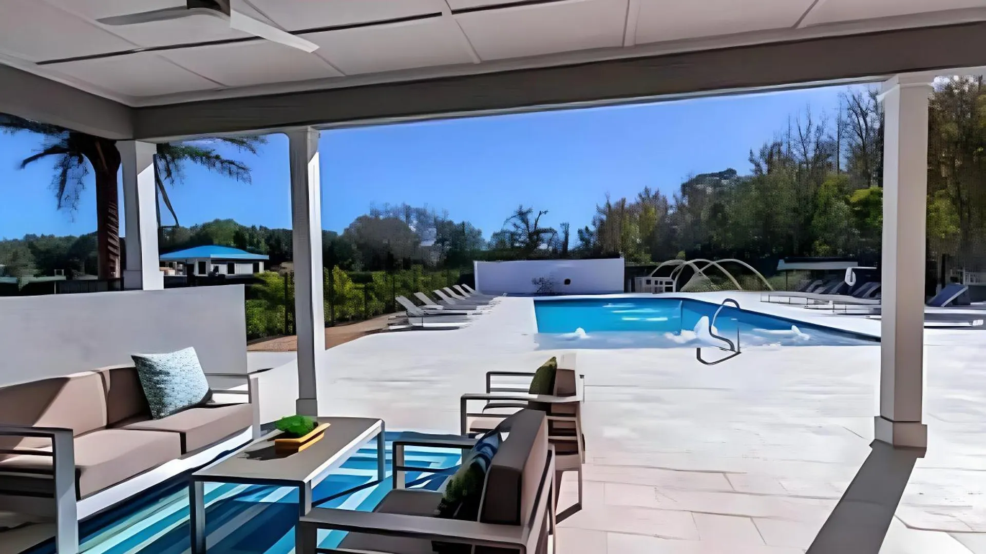 Holiday home Beautiful W Private Pool Le Rive 2100