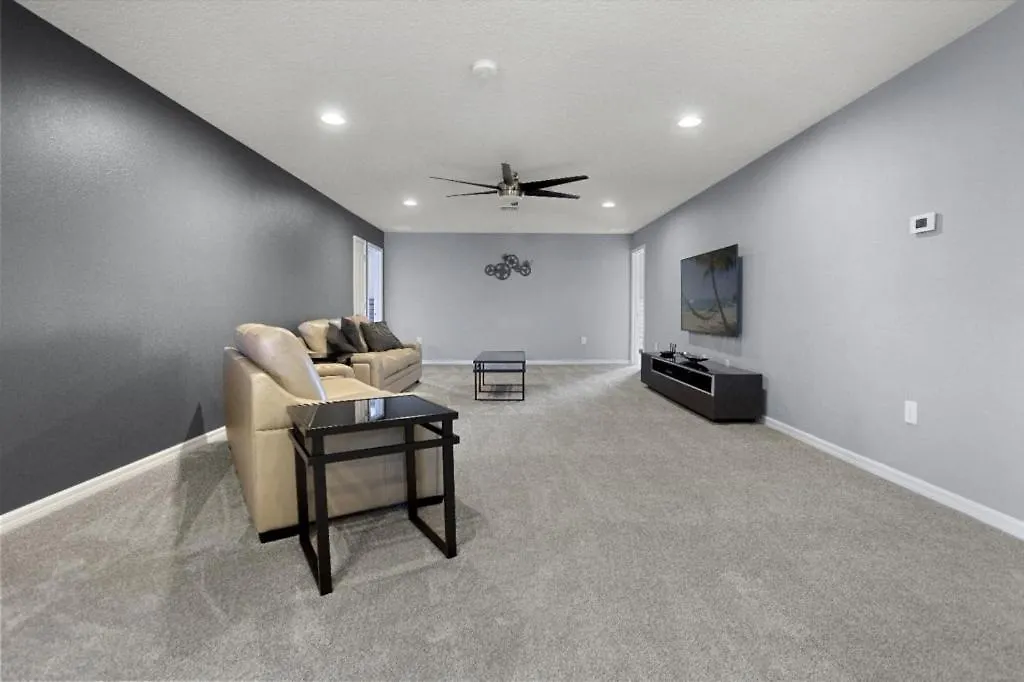 8 Bedroom- 6 Bathroom Windsor At Westside 8904bc *