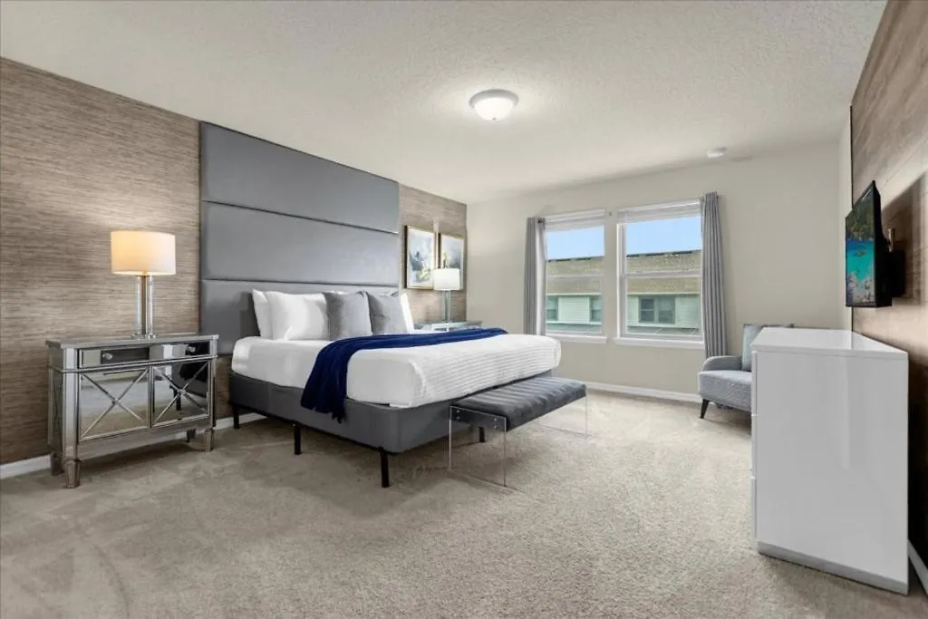 5 Bedrooms-4,5 Bathrooms Windsor Westside2413 Ds Kissimmee