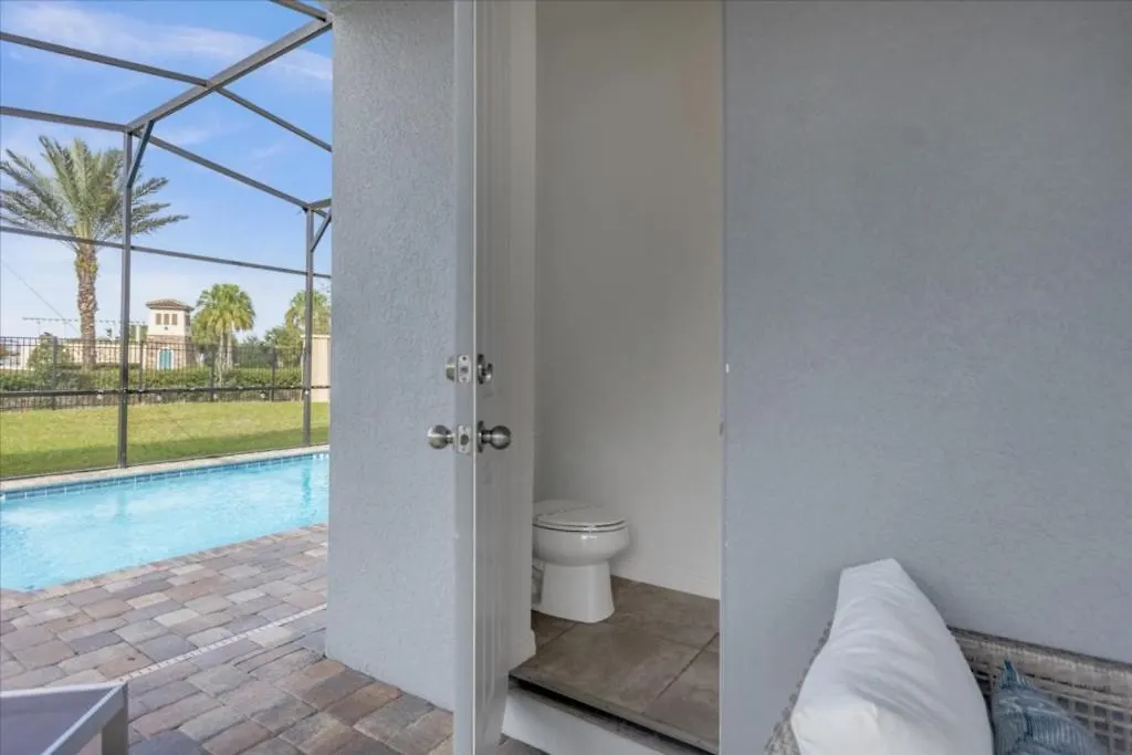 7 Bedrooms- 7 Bathrooms- Solara 8959 Ad *