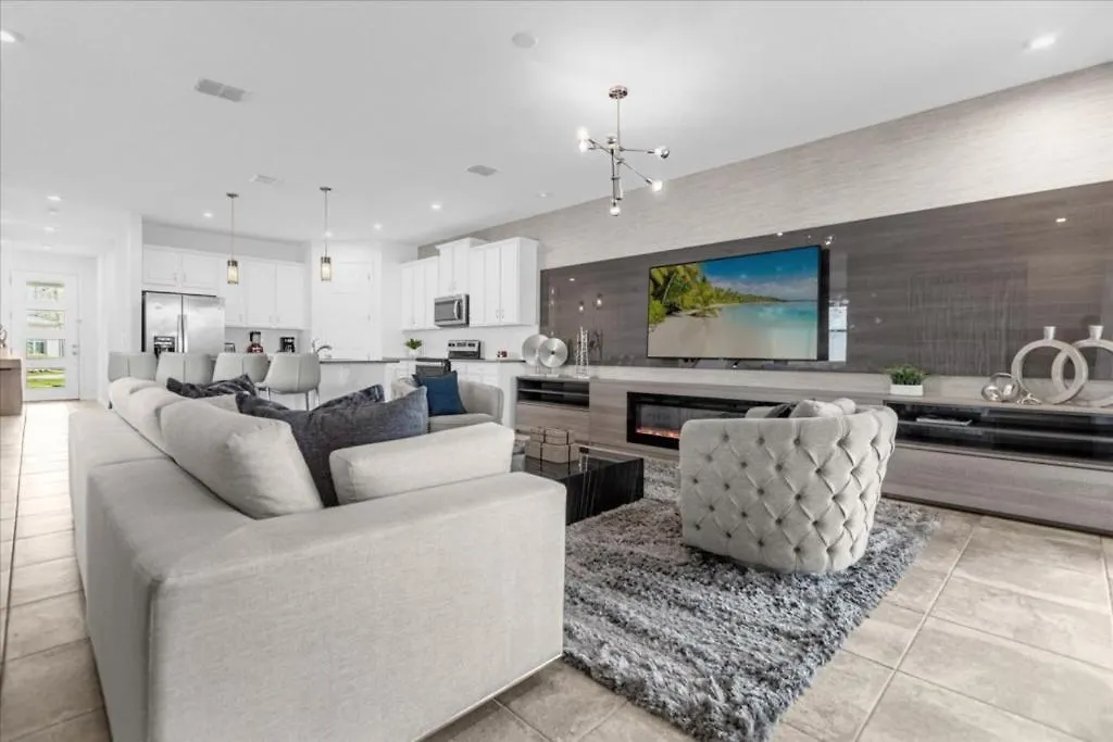 7 Bedrooms- 7 Bathrooms- Solara 8959 Ad Holiday home