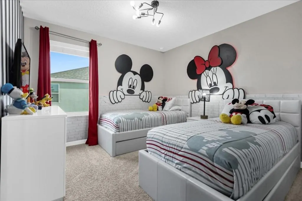 Holiday home 7 Bedrooms- 7 Bathrooms- Solara 8959 Ad *