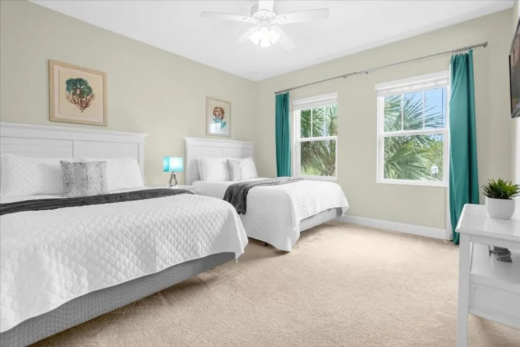 Holiday home 5 Bedrooms- 5,5 Bathrooms- Reunion 1492 Fc *