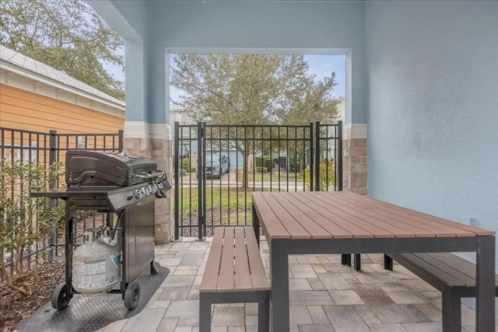 5 Bedrooms- 5,5 Bathrooms- Reunion 1492 Fc Holiday home *