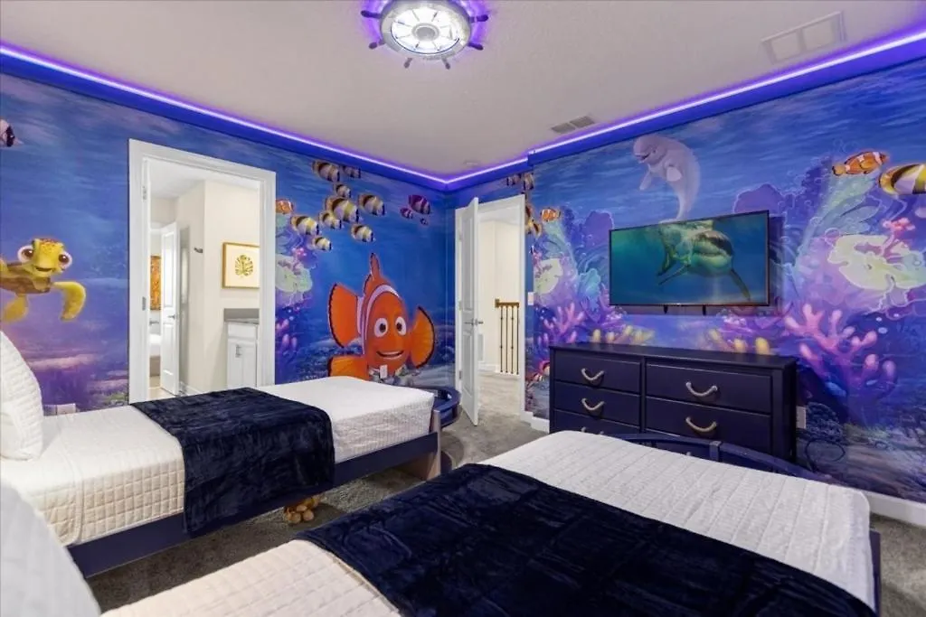 9 Bedroom- 5 Bathroom- Storey 4564tb Holiday home Kissimmee
