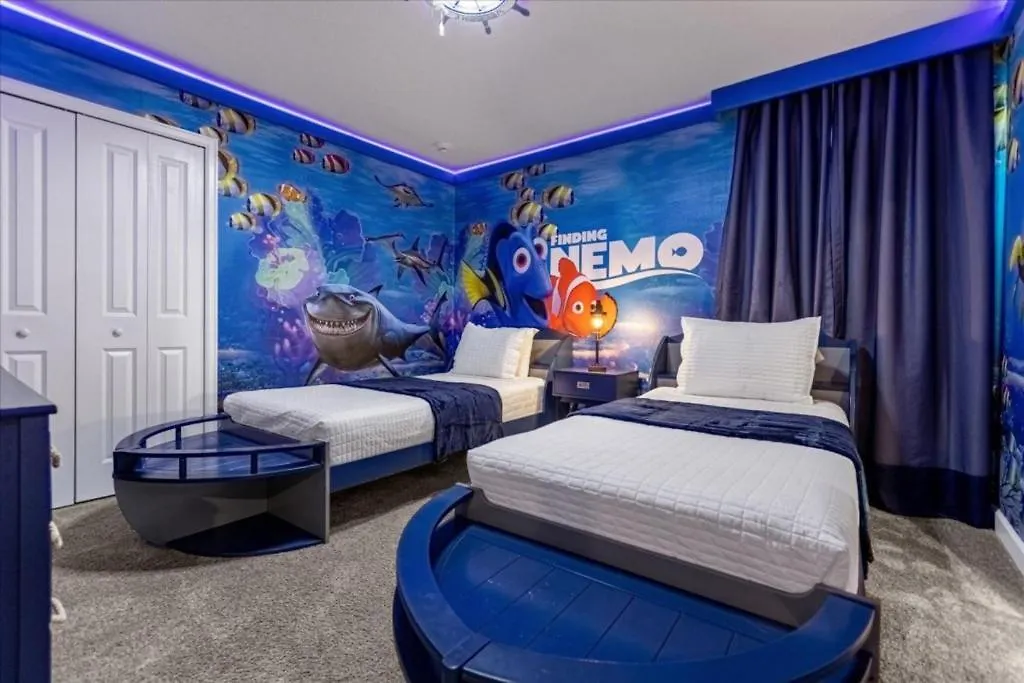 9 Bedroom- 5 Bathroom- Storey 4564tb Kissimmee