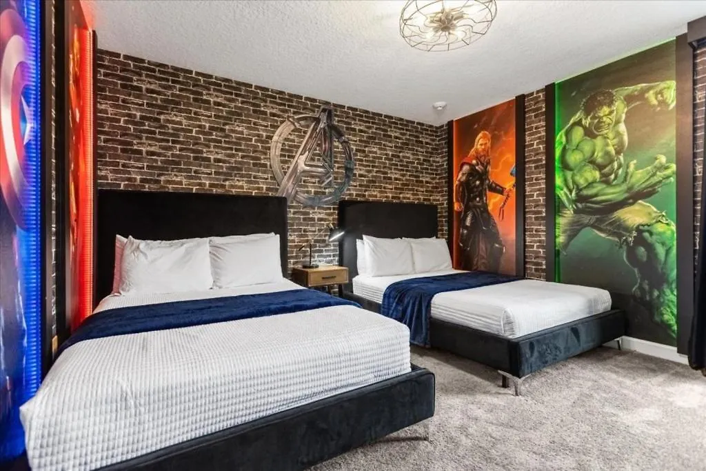 9 Bedroom- 5 Bathroom- Storey 4564tb Kissimmee