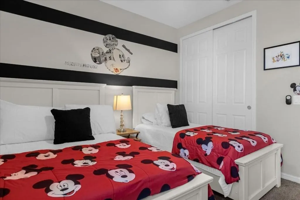 7 Bedrooms- 6,5 Bathrooms- Solara 1502 Sr Holiday home Kissimmee