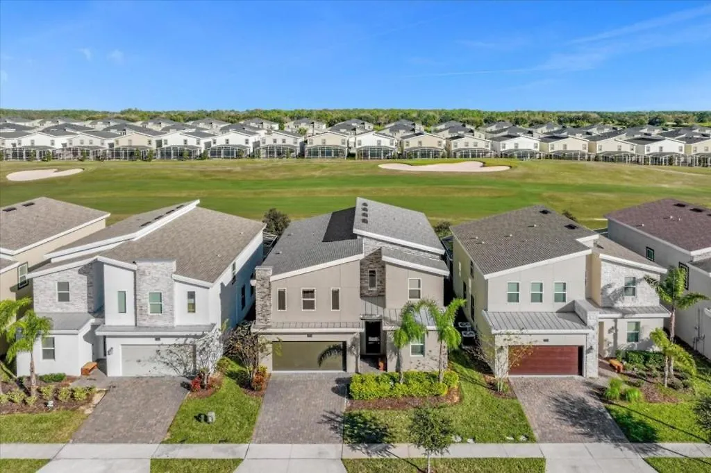 9 Bedroom- 5 Bathroom- Champions Gate 771pb * Kissimmee