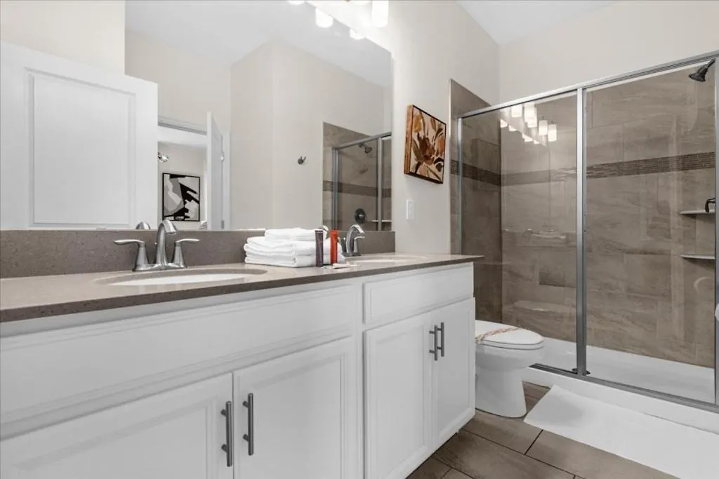9 Bedroom- 5 Bathroom- Champions Gate 771pb Holiday home *