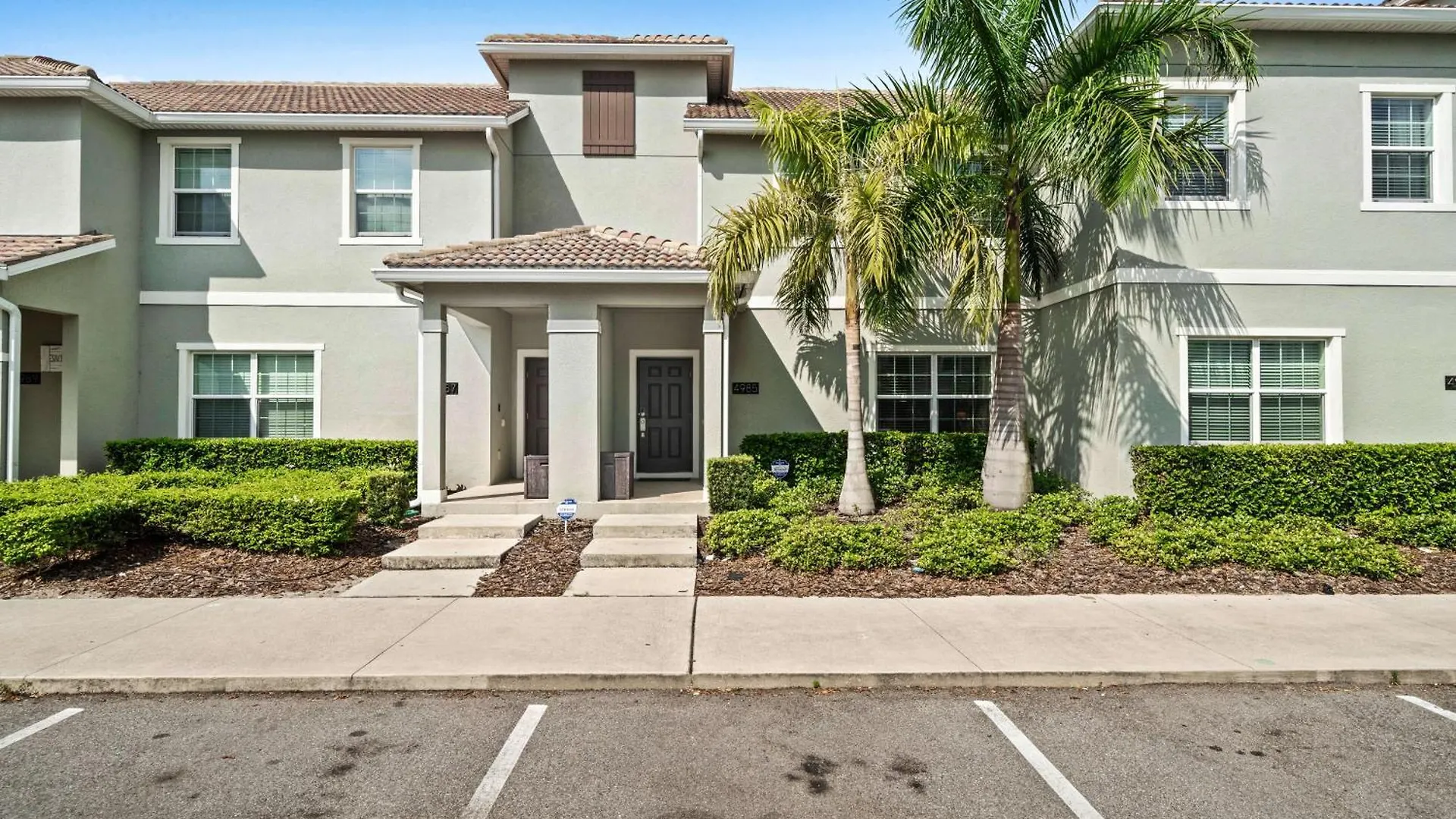 4985 Windermere Ave Holiday home *