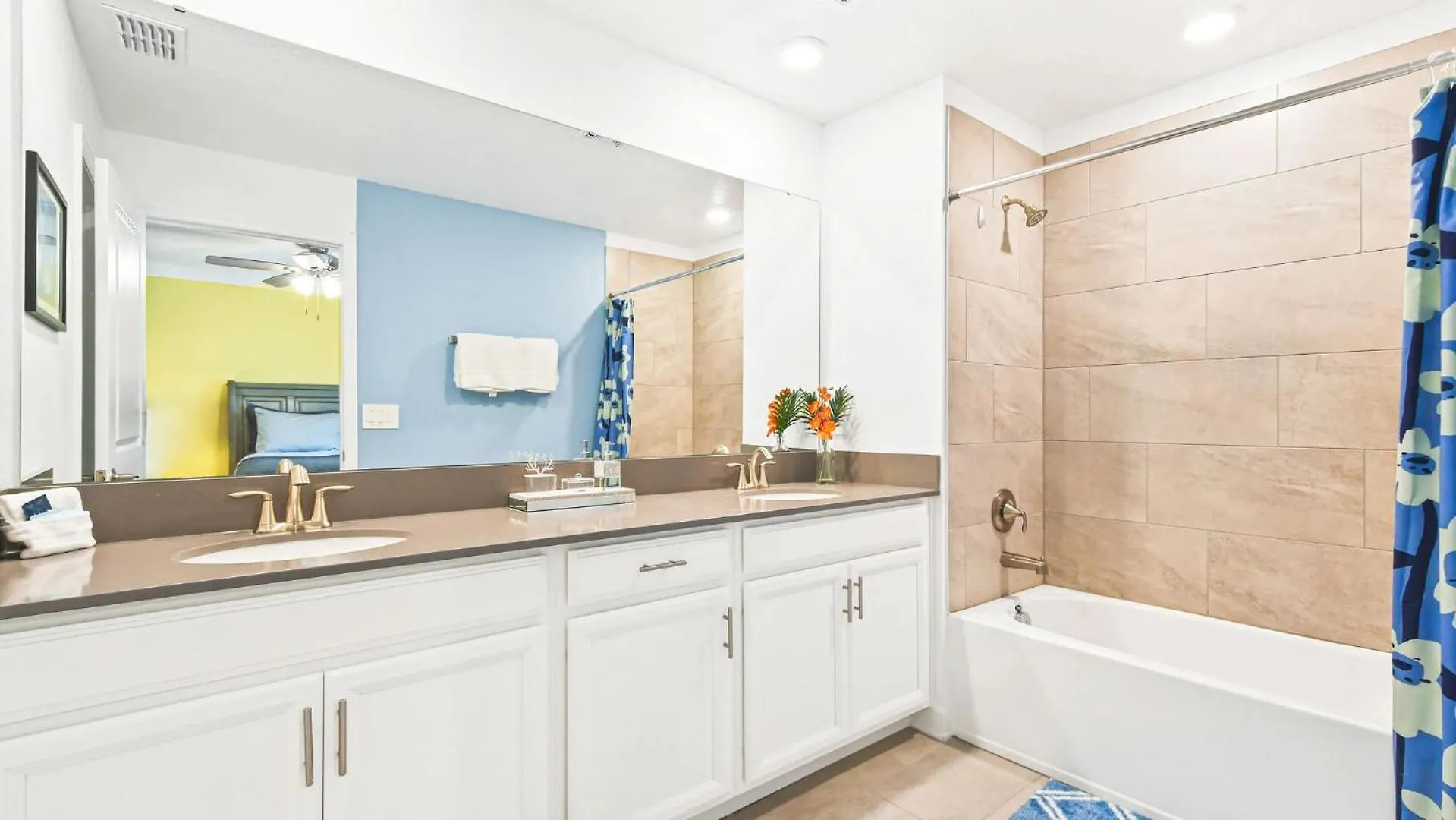 Champions Bliss 5-bed Marvel, Princess Themes, Private Pool Kissimmee