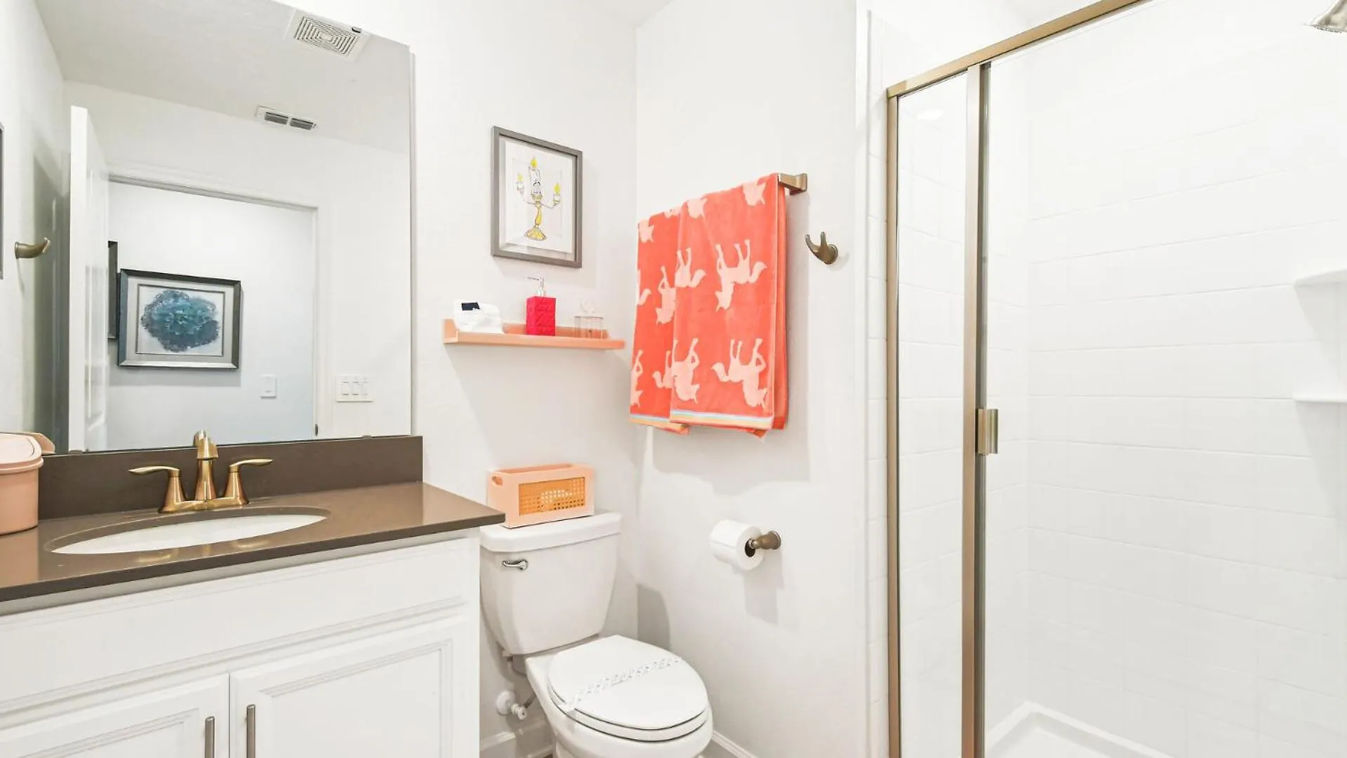 Champions Bliss 5-bed Marvel, Princess Themes, Private Pool Holiday home Kissimmee