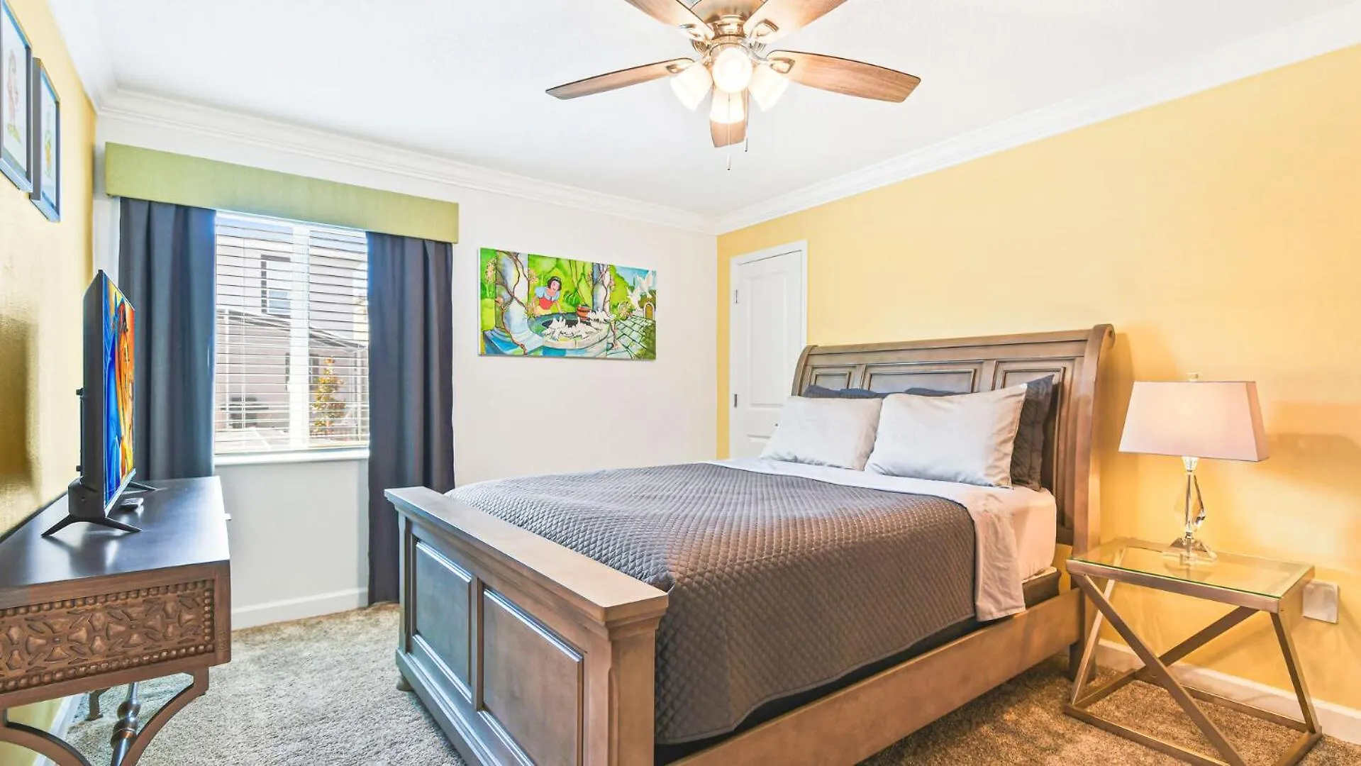 Champions Bliss 5-bed Marvel, Princess Themes, Private Pool Kissimmee