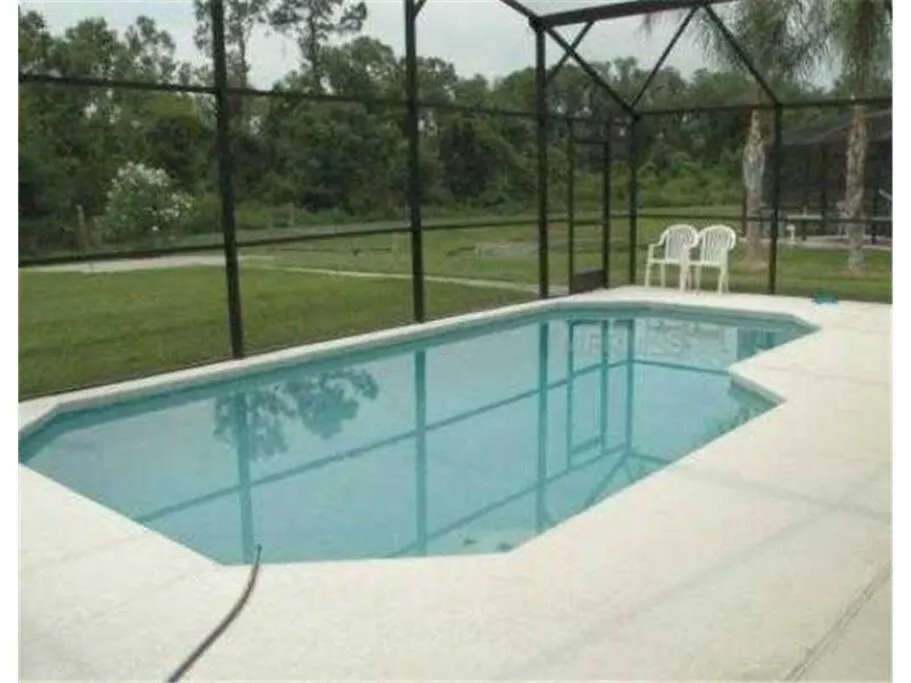 1061 Berkley 4 Bed With Pool * 基西米