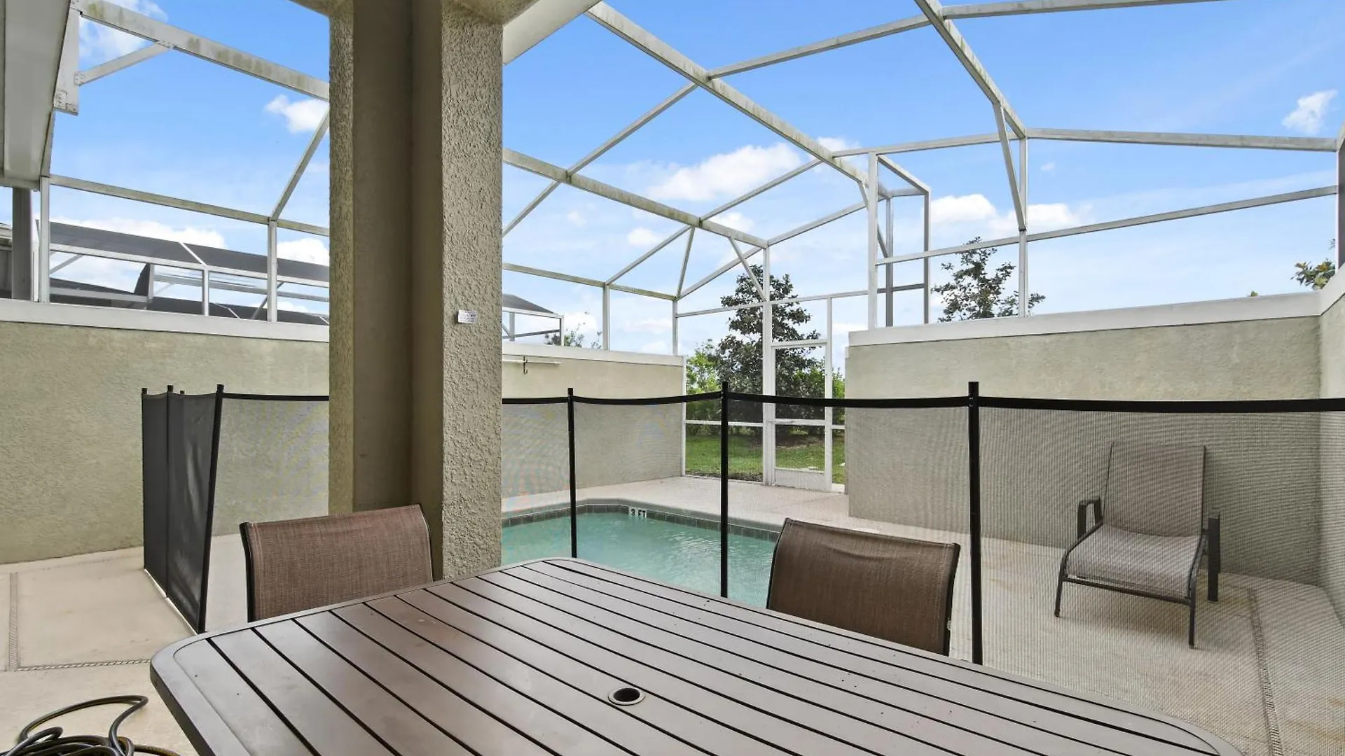 Holiday home Clean Cozy Retreat: 10 Miles To Pool Access *