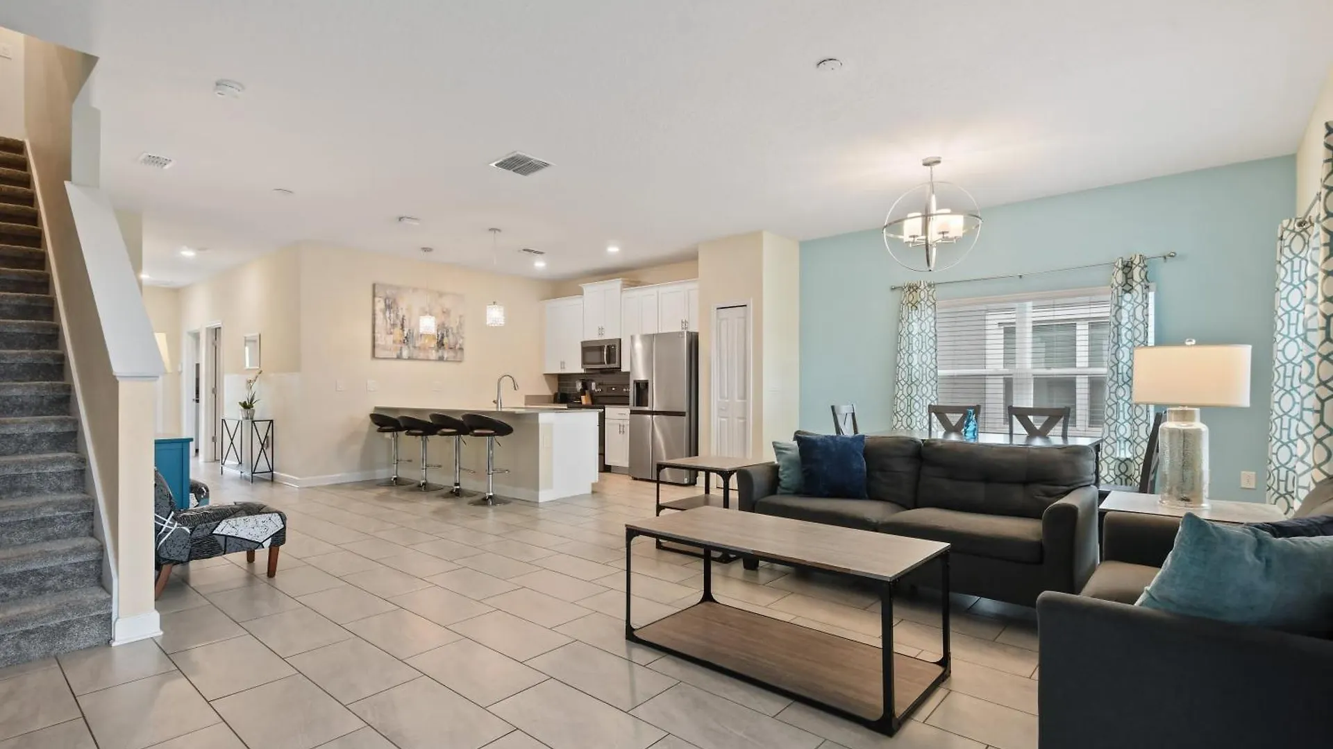Clean Cozy Retreat: 10 Miles To Pool Access Kissimmee