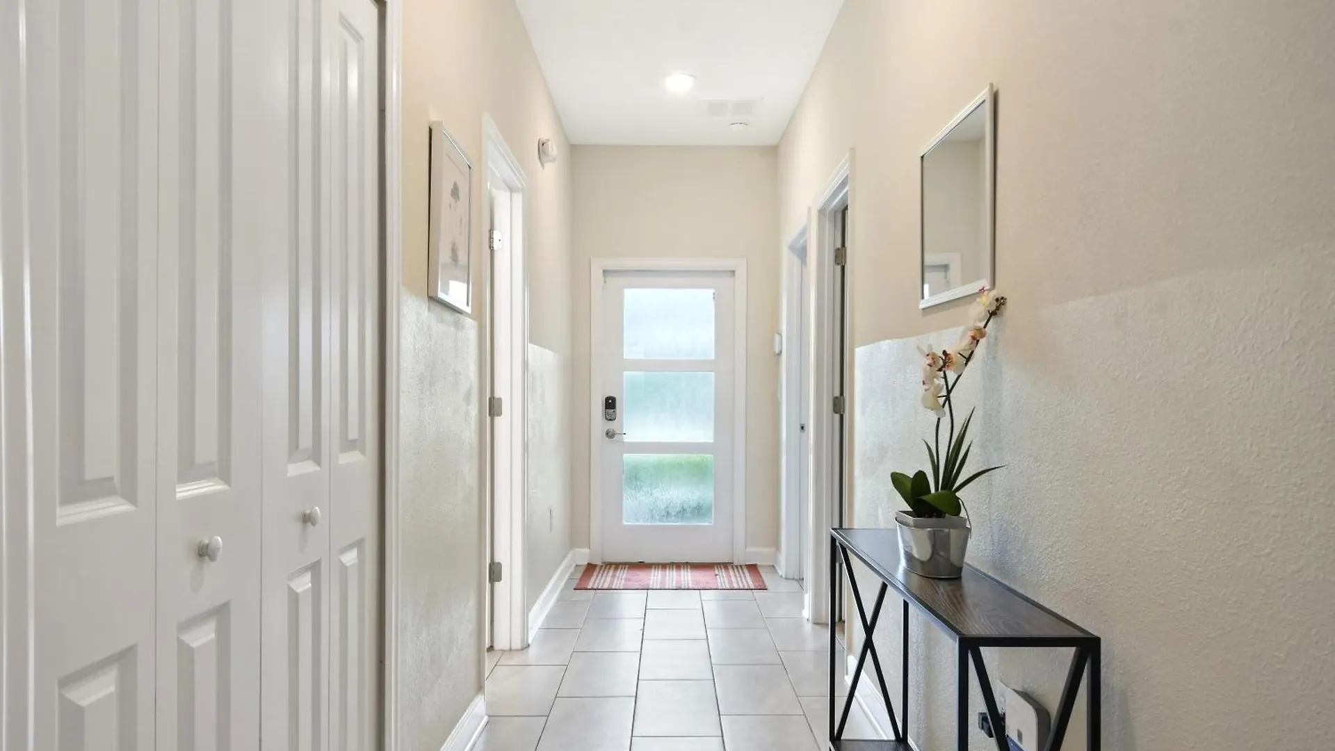 Clean Cozy Retreat: 10 Miles To Pool Access *