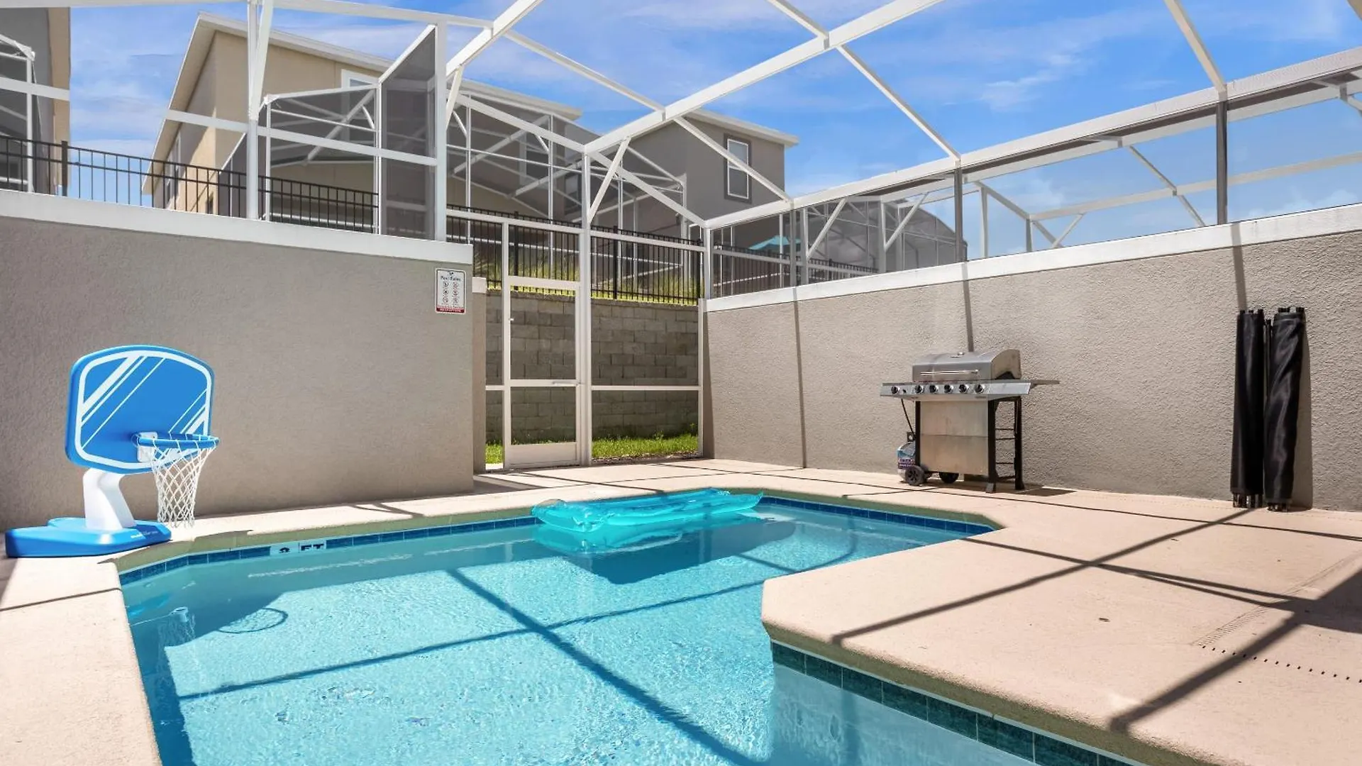 Spacious 4br - Near Disney- With Private Pool Kissimmee