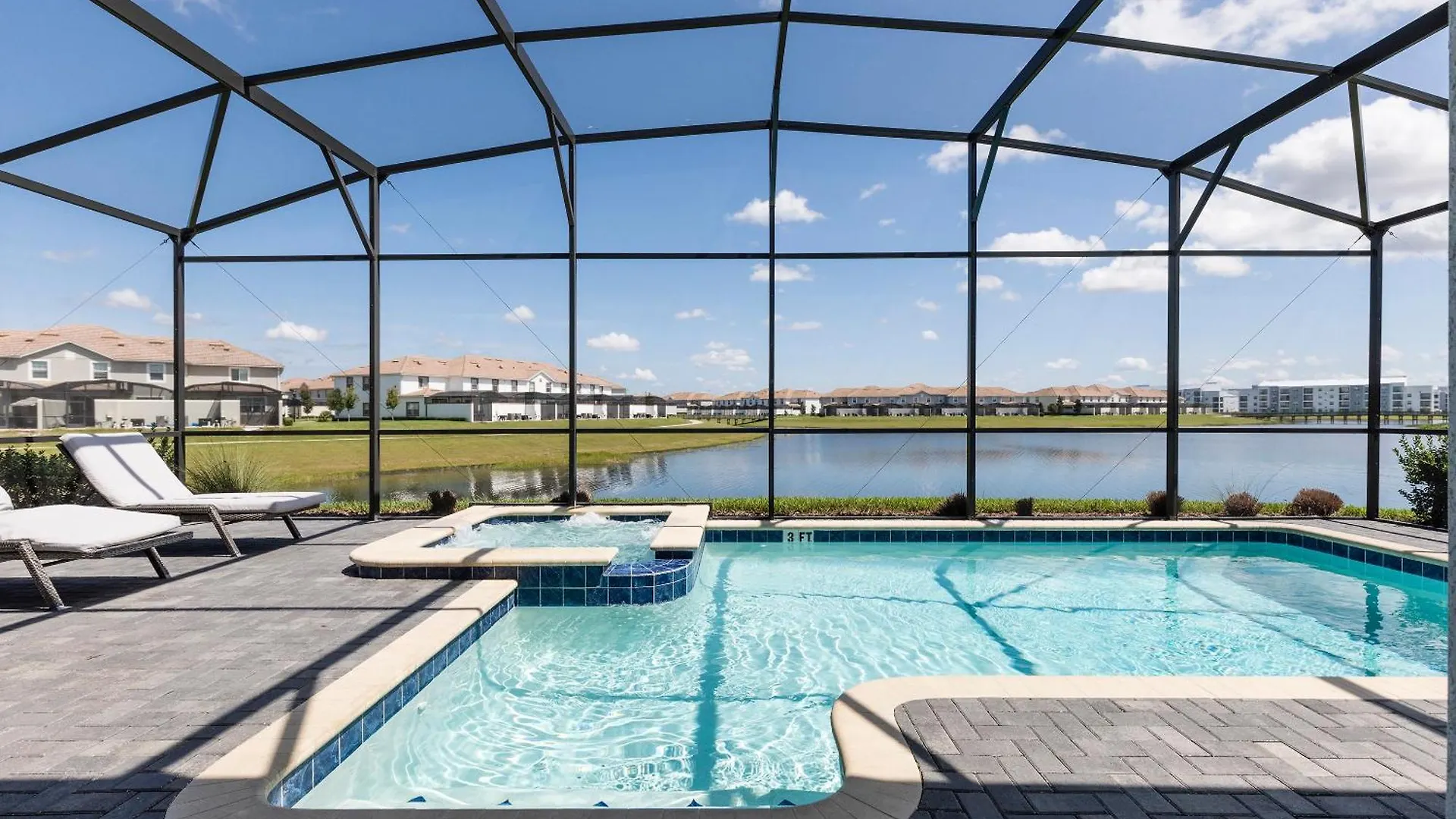 Lakeview In Storey By Diamond Villa