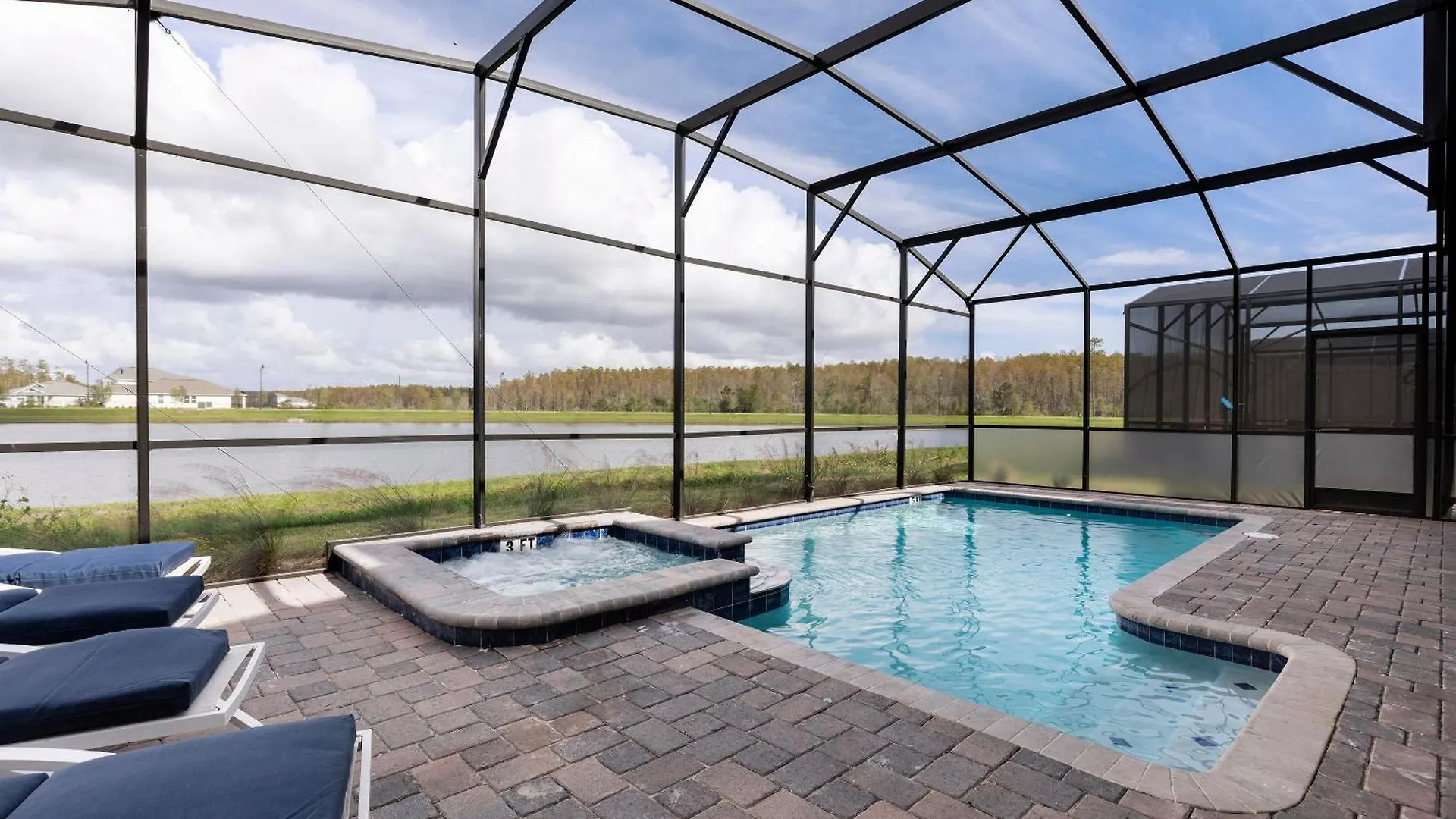 Lakeview In Storey By Diamond Villa