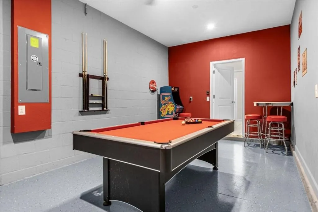 Holiday home 5 Bedrroms- 5 Bathrooms- Storey 2739 Bd *