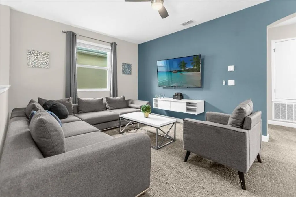 5 Bedrroms- 5 Bathrooms- Storey 2739 Bd Kissimmee