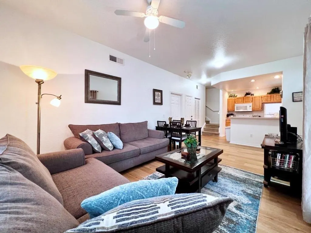 Lovely Family Town In Great Location Townhouse Holiday home Kissimmee