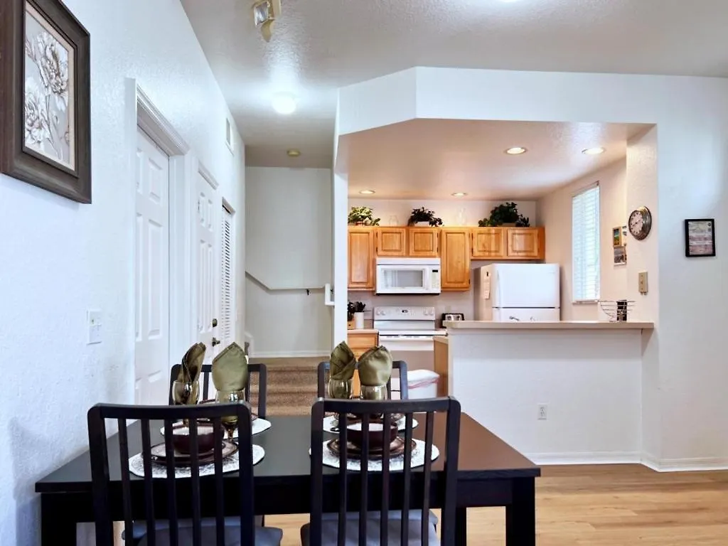 Lovely Family Town In Great Location Townhouse Holiday home Kissimmee