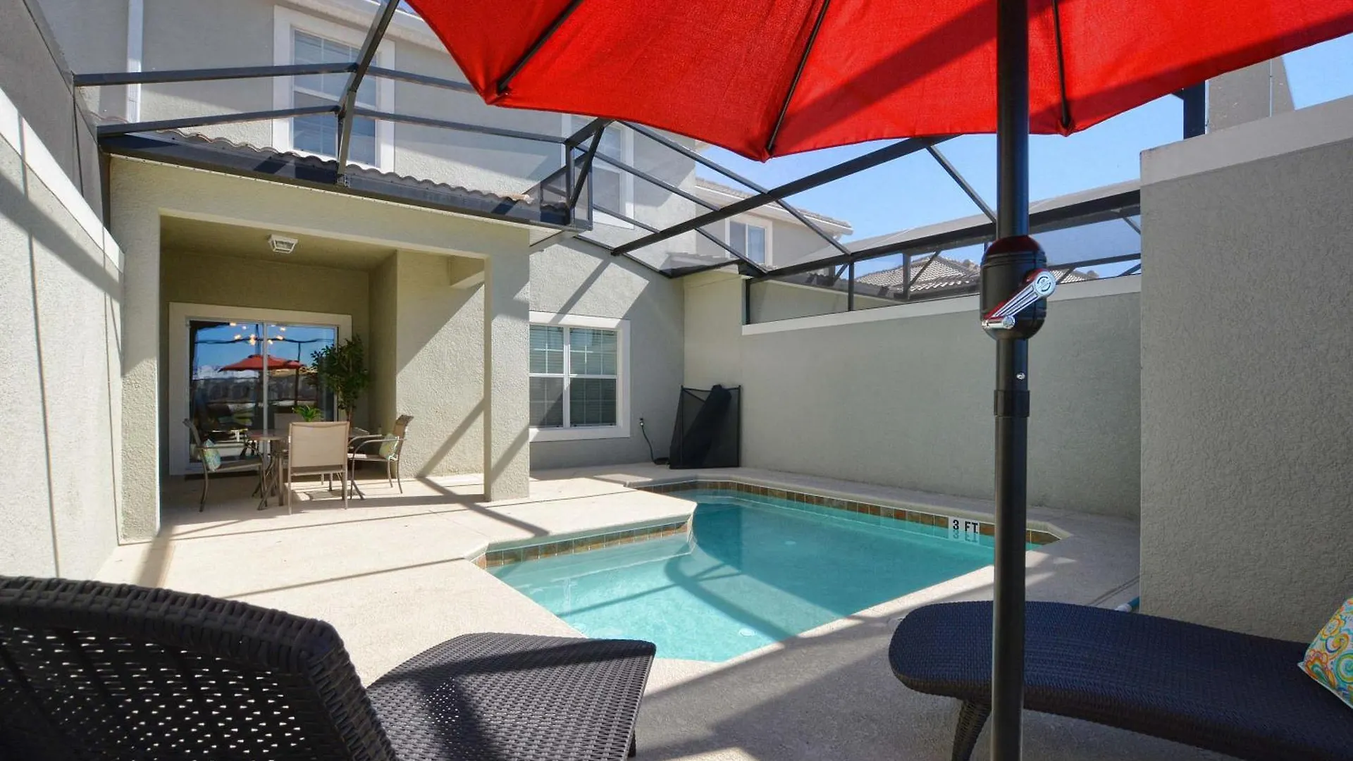 Storey Lake-4 Bedroom Townhome W/splashpool-1633st Holiday home