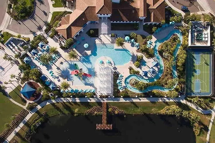 Make Memories Lakeside Villa-pool-spa-prime Holiday home