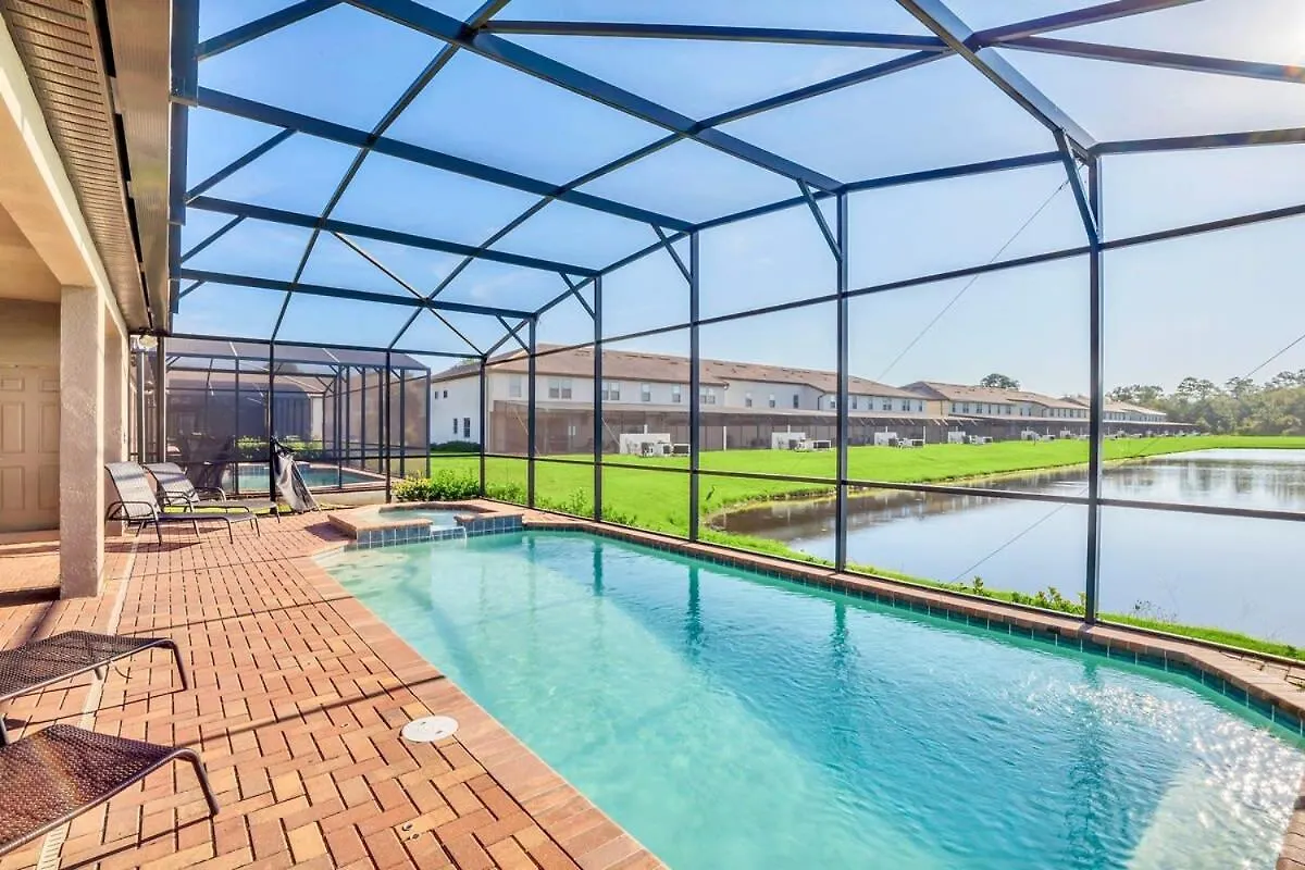 Make Memories Lakeside Villa-pool-spa-prime Kissimmee