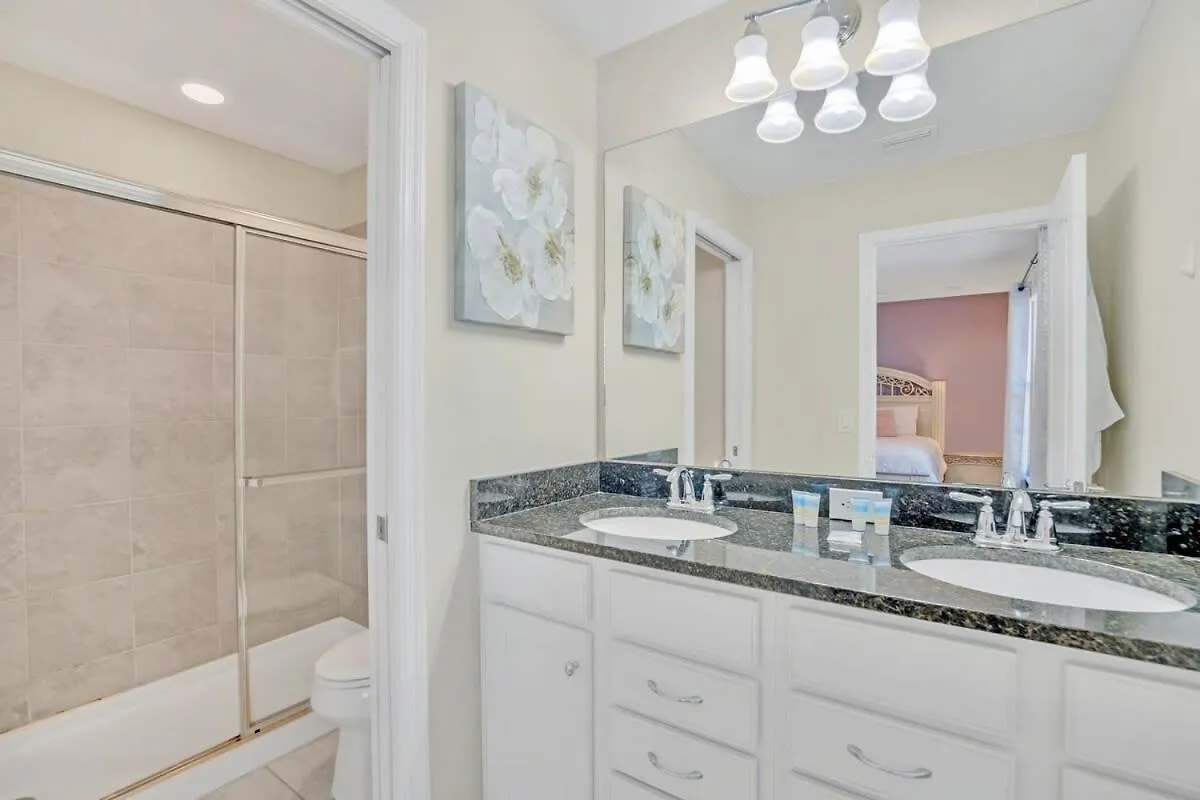 Make Memories Lakeside Villa-pool-spa-prime * Kissimmee
