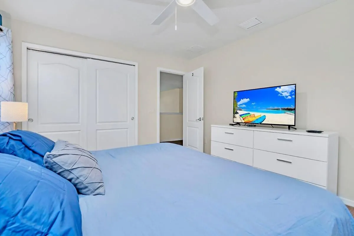Make Memories Lakeside Villa-pool-spa-prime Kissimmee