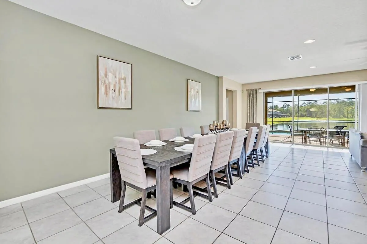 Holiday home Make Memories Lakeside Villa-pool-spa-prime