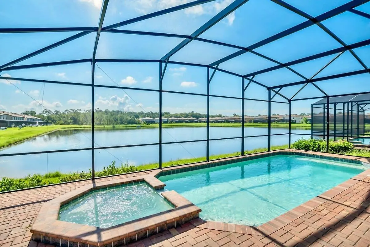 Make Memories Lakeside Villa-pool-spa-prime *