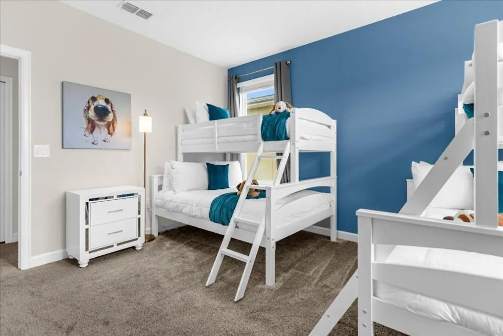 5 Bedrroms- 5 Bathrooms- Storey 2739 Bd * Kissimmee