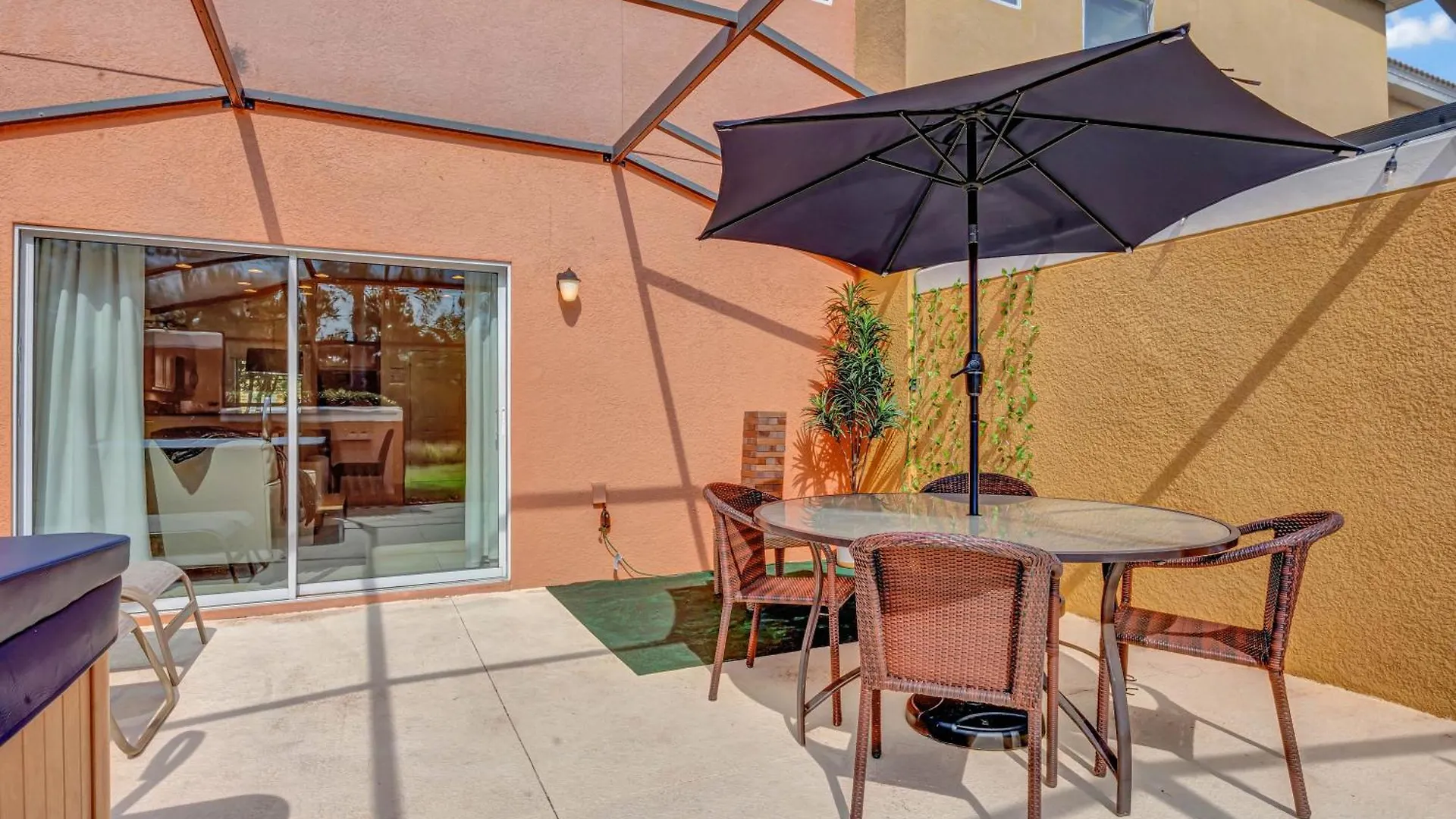 Charming Townhome In Encantada Resort- 5 Miles From Disney! * Kissimmee