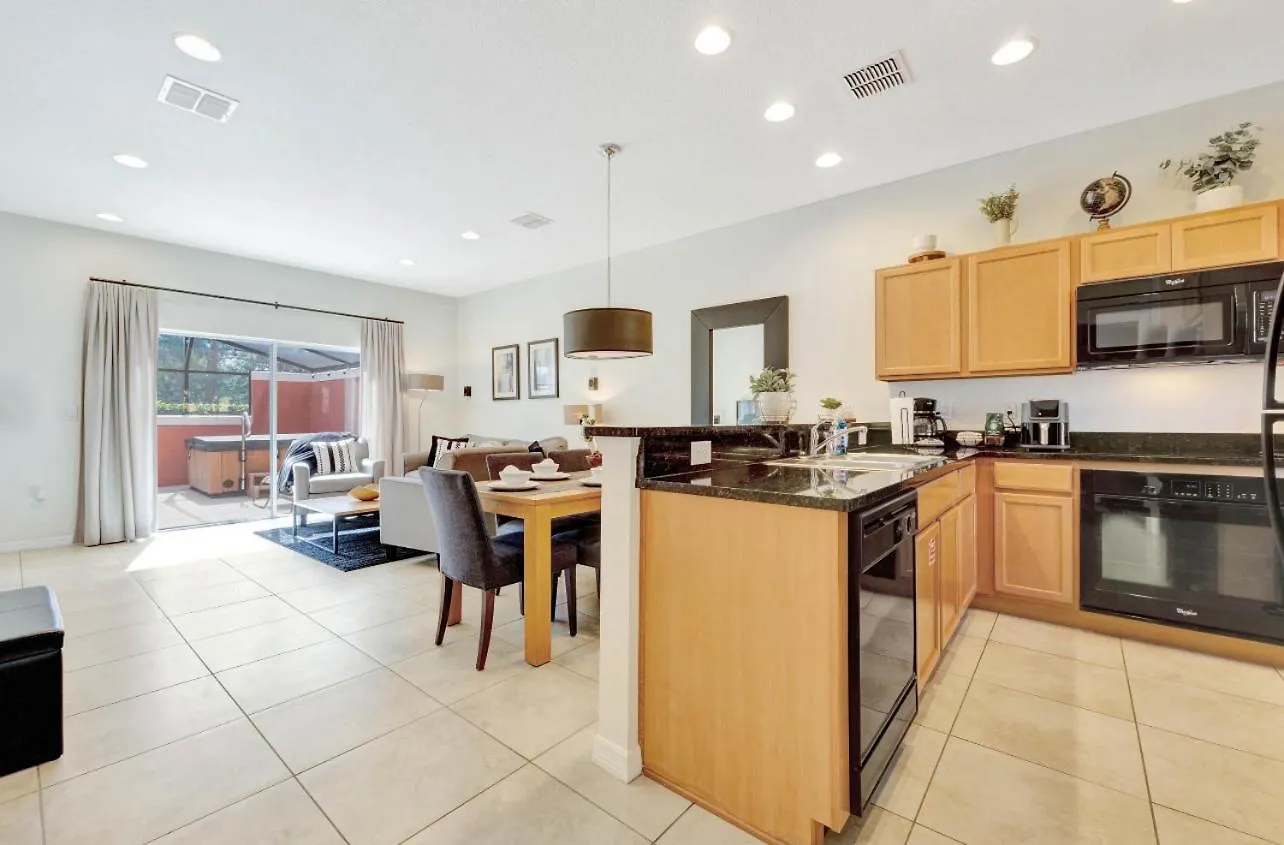 Charming Townhome In Encantada Resort- 5 Miles From Disney!