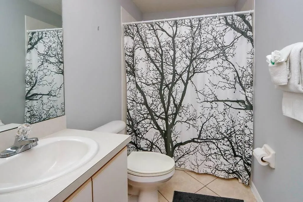 Spectacular, New Professional Decor, Near Dis, No Steps, Pool, Patio, Rates! Kissimmee