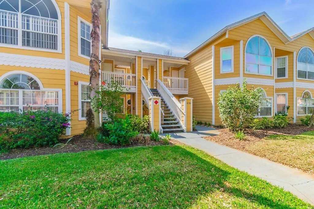 Spectacular, New Professional Decor, Near Dis, No Steps, Pool, Patio, Rates! Holiday home *