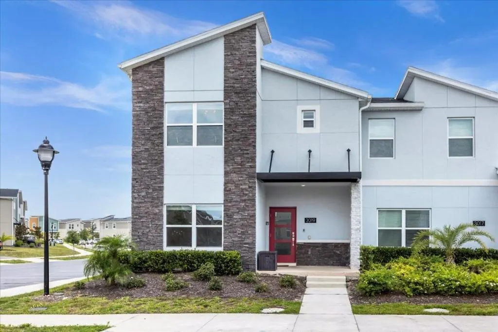 5 Bedrooms- 4 Bathrooms- Storey 3019pl Holiday home Kissimmee