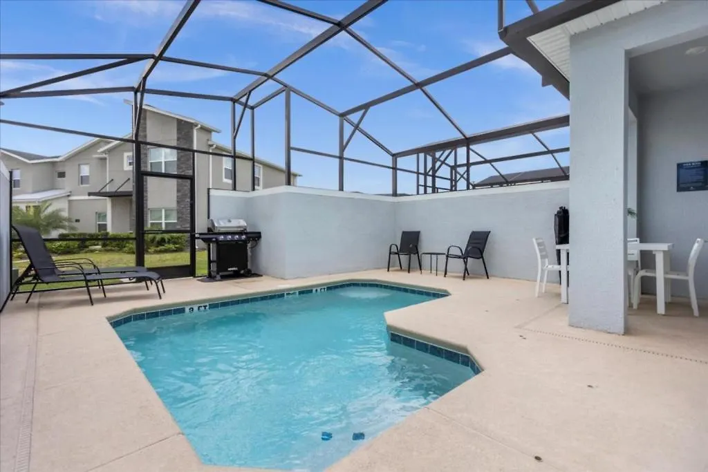 Holiday home 5 Bedrooms- 4 Bathrooms- Storey 3019pl *