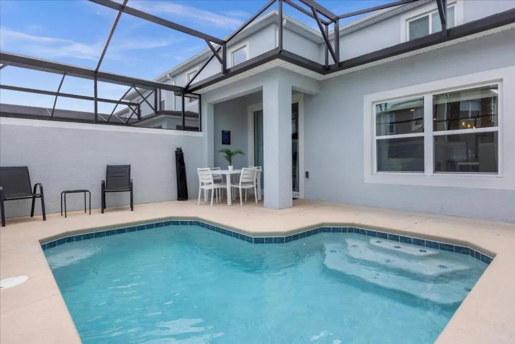 5 Bedrooms- 4 Bathrooms- Storey 3019pl * Kissimmee