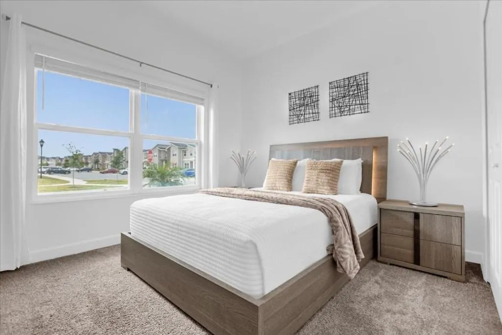5 Bedrooms- 4 Bathrooms- Storey 3019pl *