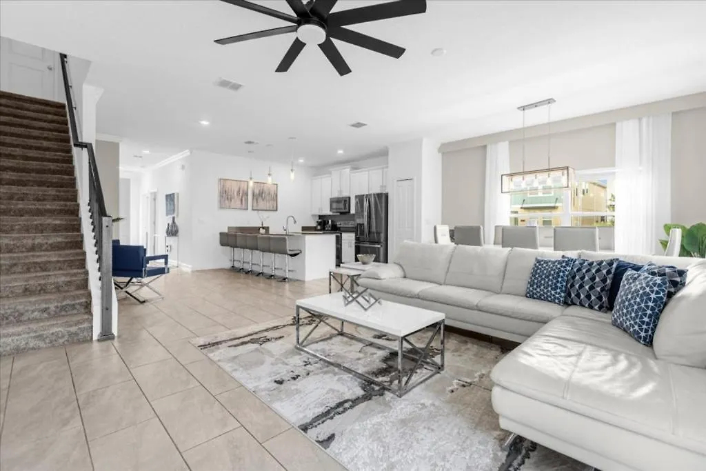5 Bedrooms- 4 Bathrooms- Storey 3019pl Kissimmee