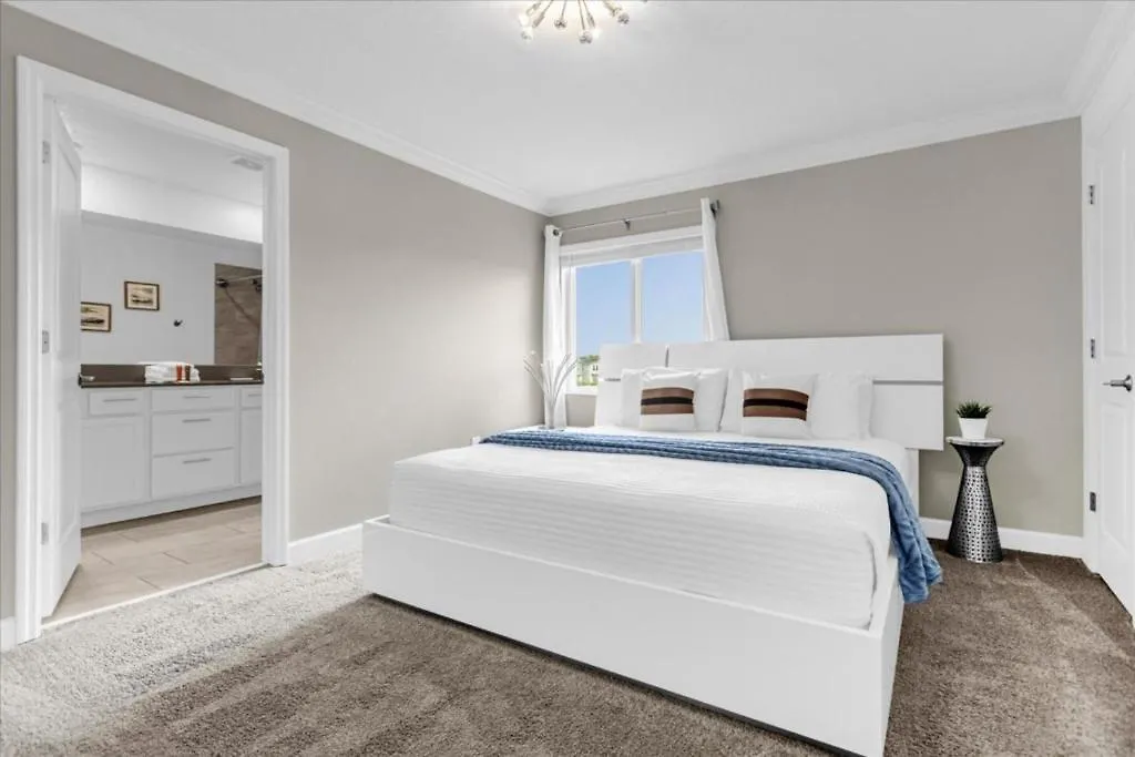 5 Bedrooms- 4 Bathrooms- Storey 3019pl Kissimmee